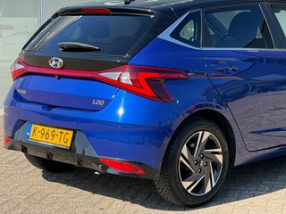 Thumbnail Mobil 8