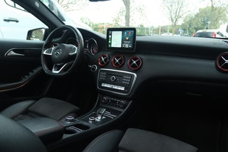 Thumbnail Mobil 7