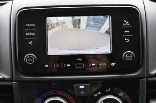 Thumbnail Mobil 6