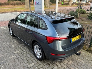 Thumbnail Mobil 8