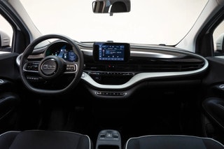 Thumbnail Mobil 4