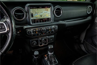 Thumbnail Mobil 9