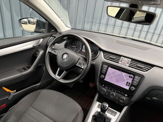 Thumbnail Mobil 7