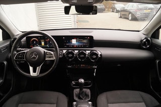 Thumbnail Mobil 9