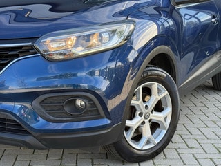 Thumbnail Mobil 3