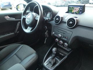 Thumbnail Mobil 2