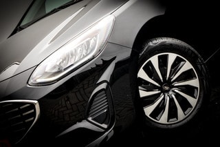 Thumbnail Mobil 8