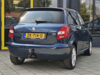 Thumbnail Mobil 7