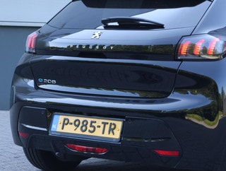 Thumbnail Mobil 6