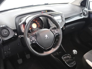 Thumbnail Mobil 4