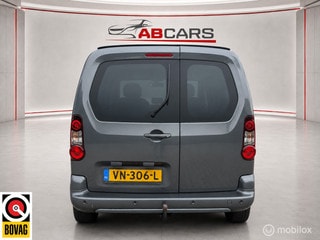 Thumbnail Mobil 4