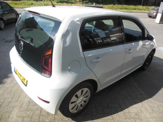 Thumbnail Mobil 9