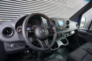 Thumbnail Mobil 10