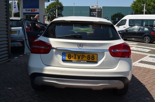Thumbnail Mobil 6