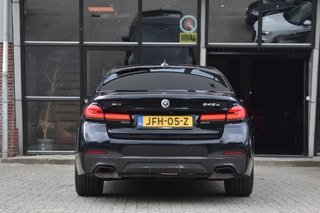 Thumbnail Mobil 6