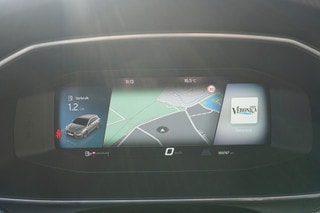 Thumbnail Mobil 9