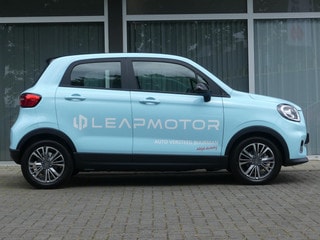 Thumbnail Mobil 5