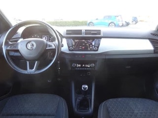 Thumbnail Mobil 9