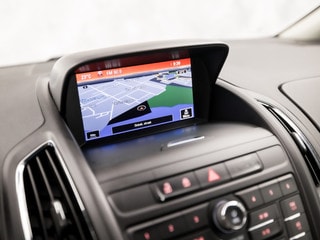 Thumbnail Mobil 8