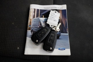 Thumbnail Mobil 6