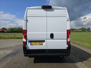 Thumbnail Mobil 4