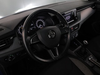 Thumbnail Mobil 6