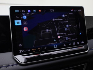 Thumbnail Mobil 8