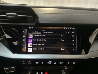 Thumbnail Mobil 9