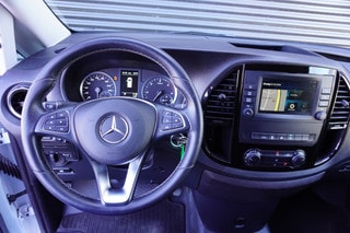 Thumbnail Mobil 3