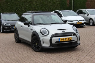Thumbnail Mobil 1