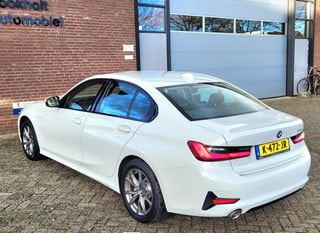 Thumbnail Mobil 9