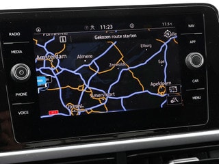 Thumbnail Mobil 6