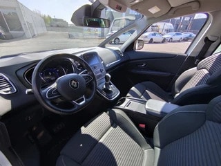 Thumbnail Mobil 4
