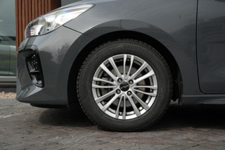 Thumbnail Mobil 10
