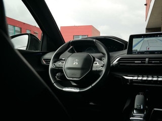 Thumbnail Mobil 8