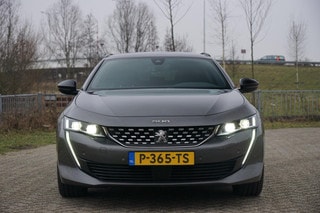 Thumbnail Mobil 8