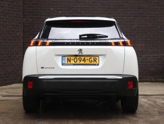 Thumbnail Mobil 8