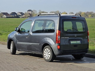 Thumbnail Mobil 6