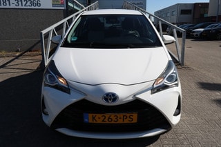 Thumbnail Mobil 6