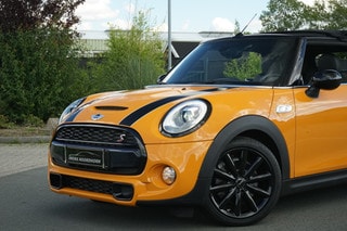 Thumbnail Mobil 4