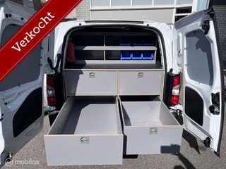Thumbnail Mobil 7