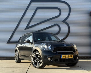 Thumbnail Mobil 8