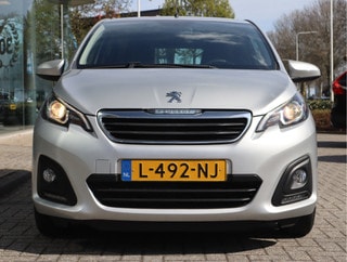 Thumbnail Mobil 9