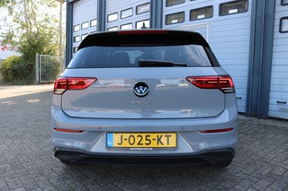 Thumbnail Mobil 8