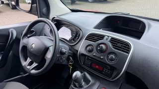 Thumbnail Mobil 8