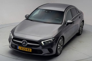 Thumbnail Mobil 9
