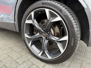 Thumbnail Mobil 9