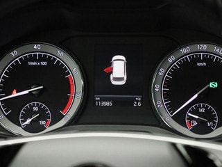 Thumbnail Mobil 9