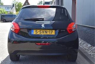 Thumbnail Mobil 8