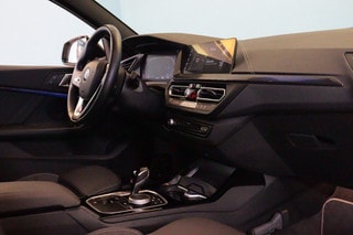 Thumbnail Mobil 4